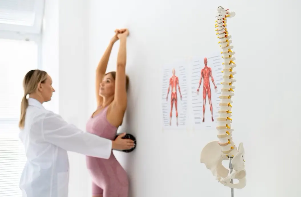 Chiropractor in Assessing and Addressing Spinal Misalignments