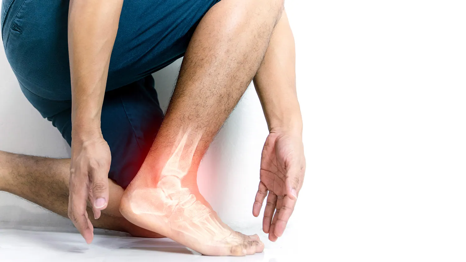 man suffer from leg pain